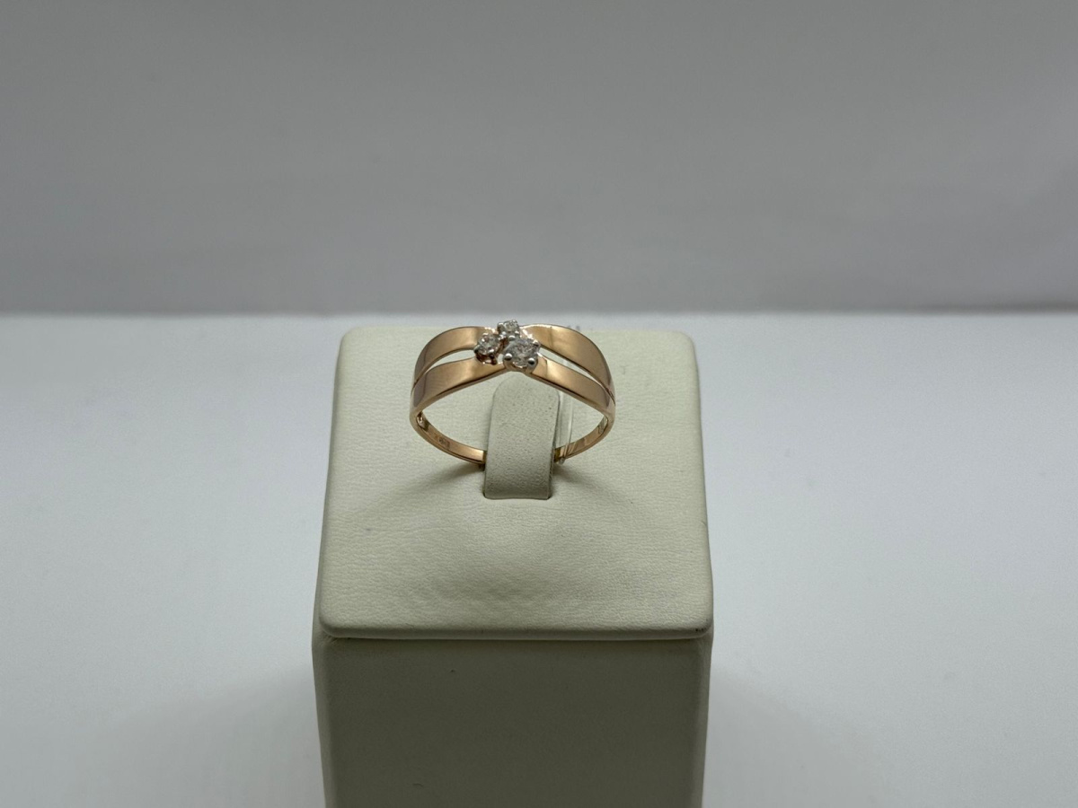 КОЛЬЦО С КАМНЯМИ (Au 585)