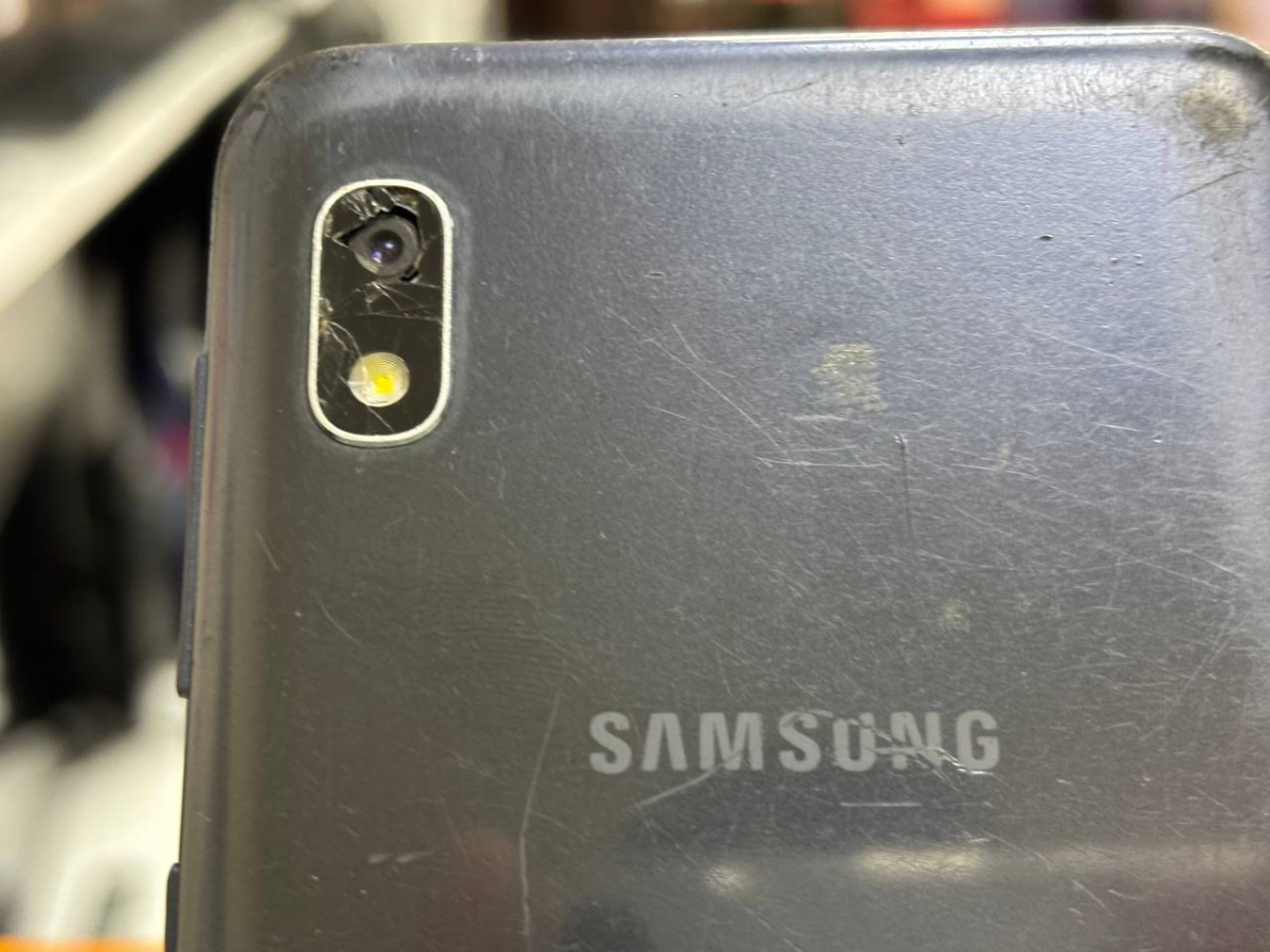 Смартфон Samsung Galaxy A10 2/32