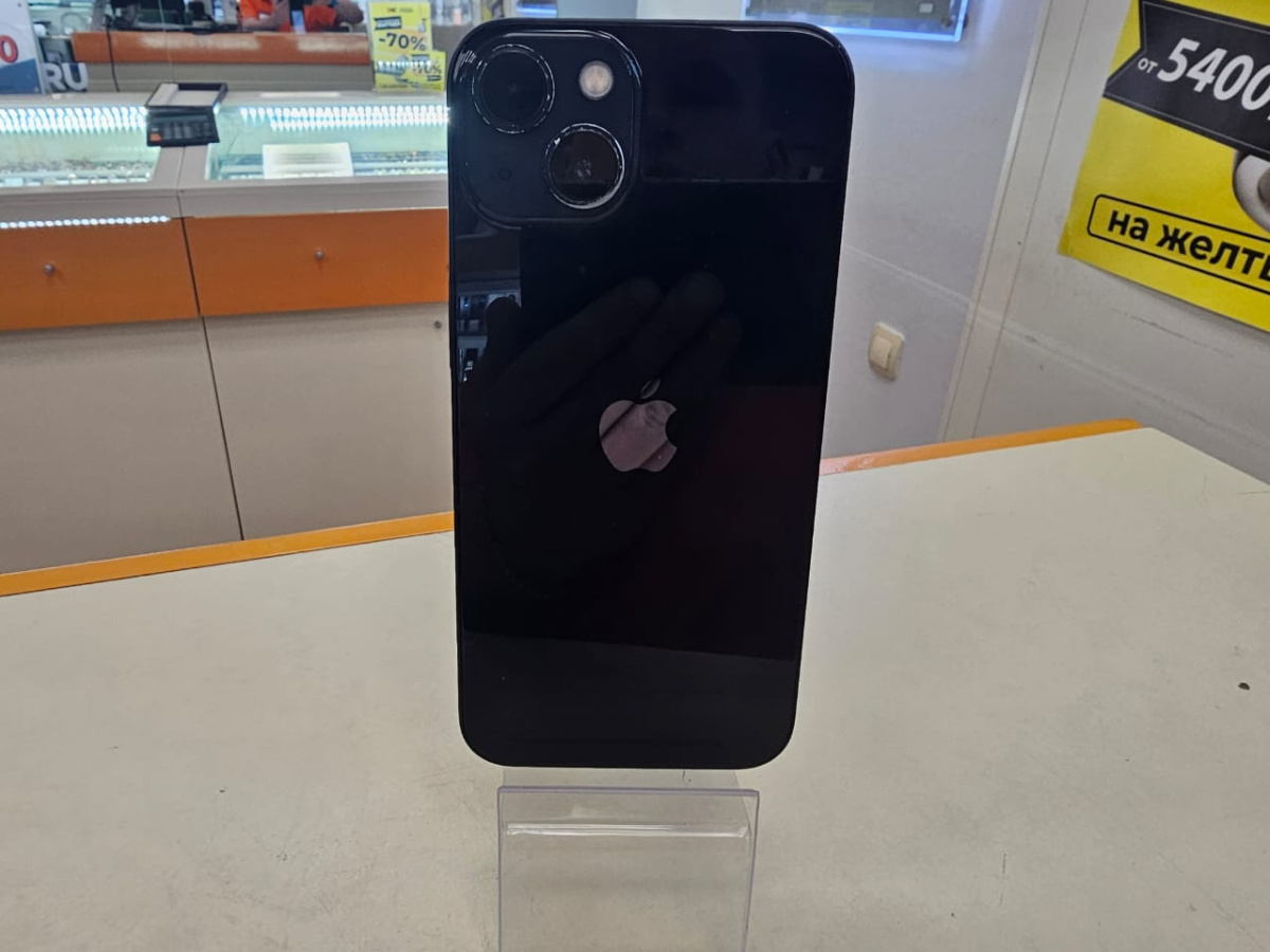 Смартфон Apple iPhone 13 128Gb