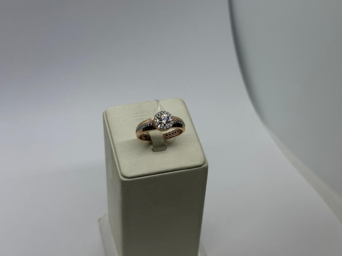 903381-1102 КОЛЬЦО С КАМНЯМИ (Au 585)