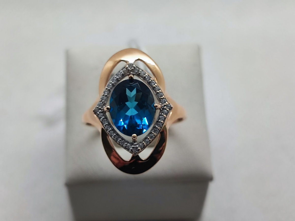 КОЛКМИ585 КОЛЬЦО С КАМНЯМИ (Au 585)