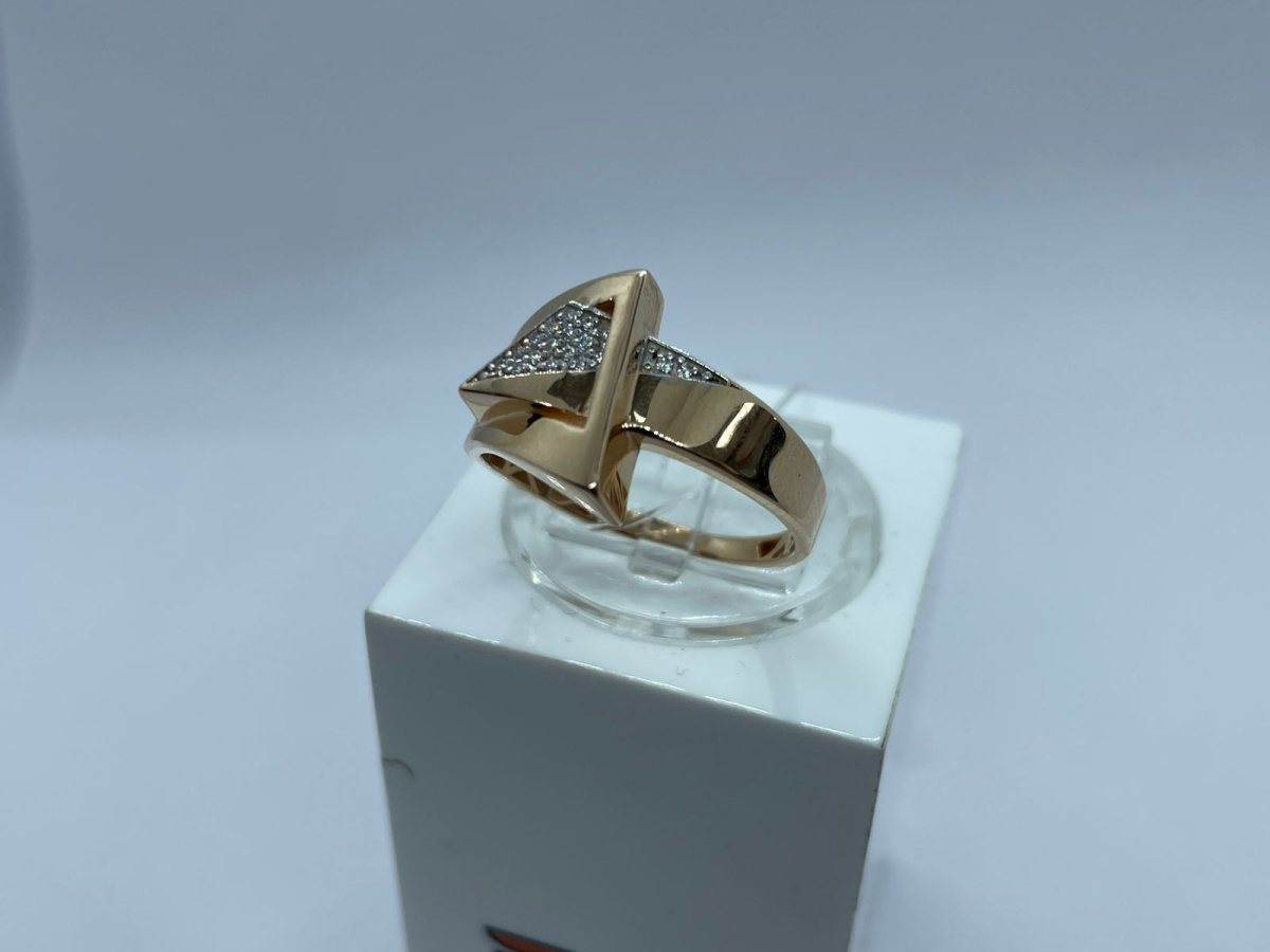 КОЛЬЦО С КАМНЯМИ (Au 585)