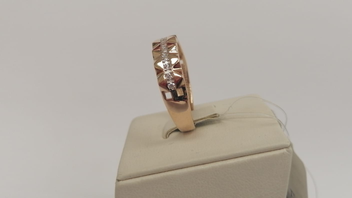 КОЛЬЦО С КАМНЯМИ (Au 585)