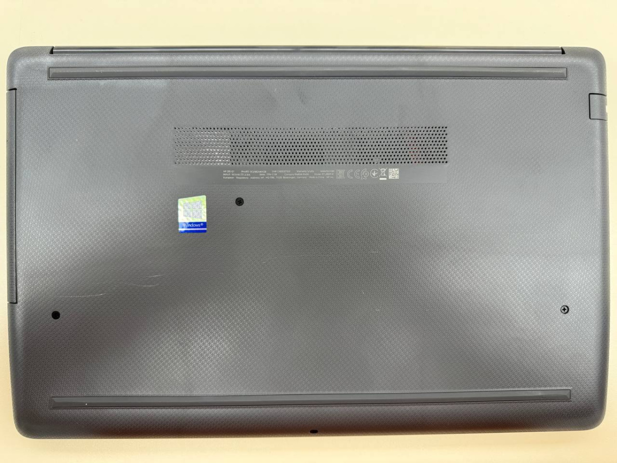 Ноутбук HP 15s-eq0056ur; Ryzen 5 3500U, Radeon Vega 8, 8 Гб, 256 Гб, Нет