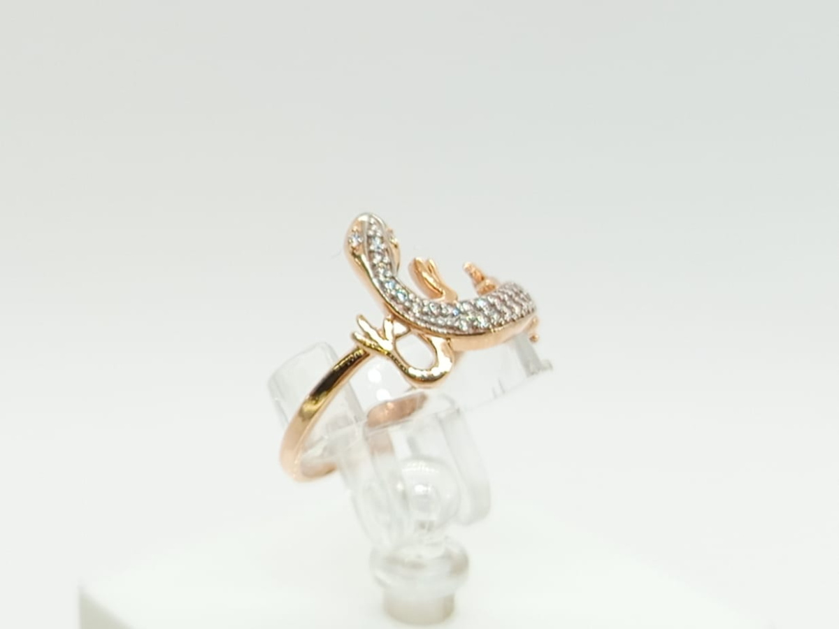 КОЛЬЦО С КАМНЯМИ (Au 585)