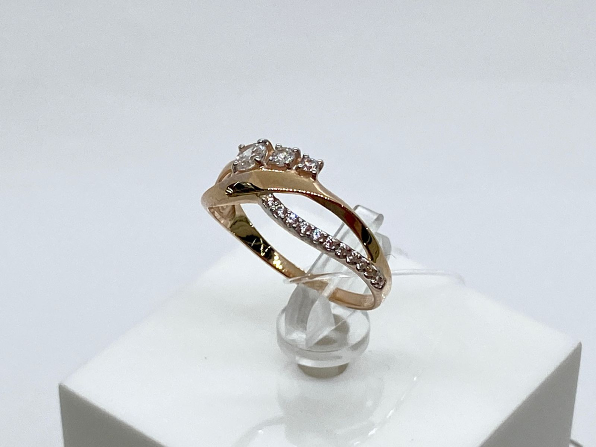 КОЛЬЦО С КАМНЯМИ (Au 585)