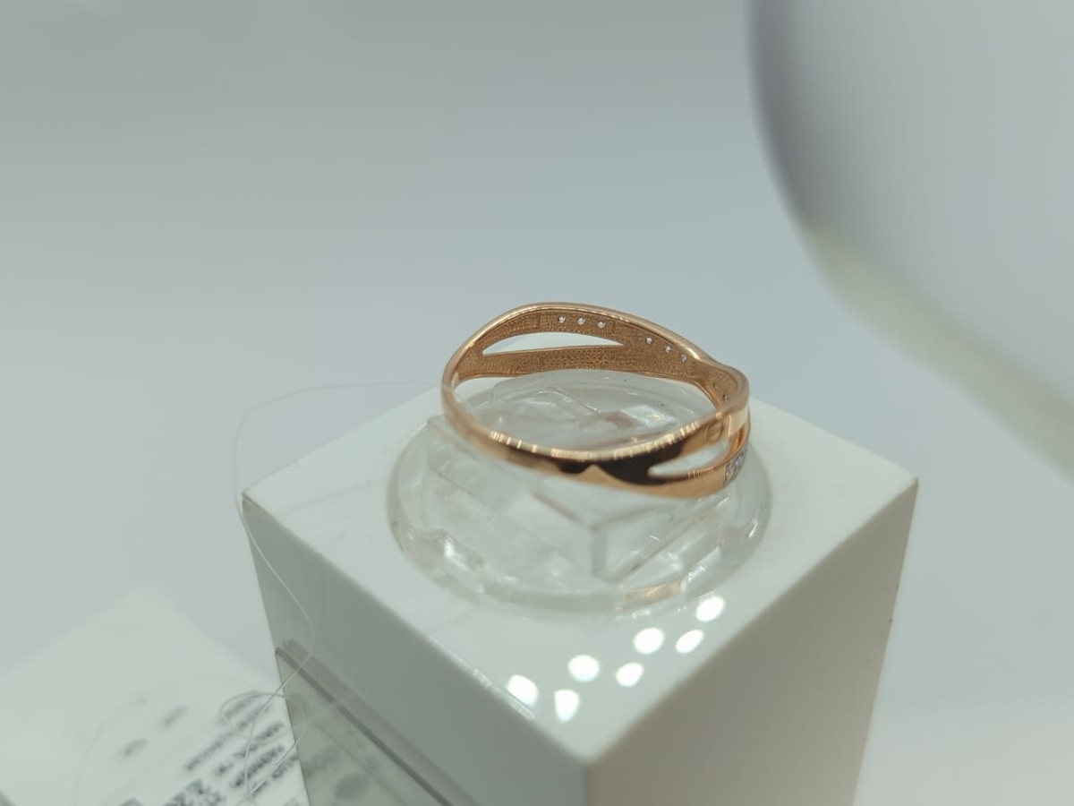 КОЛЬЦО С КАМНЯМИ (Au 585)