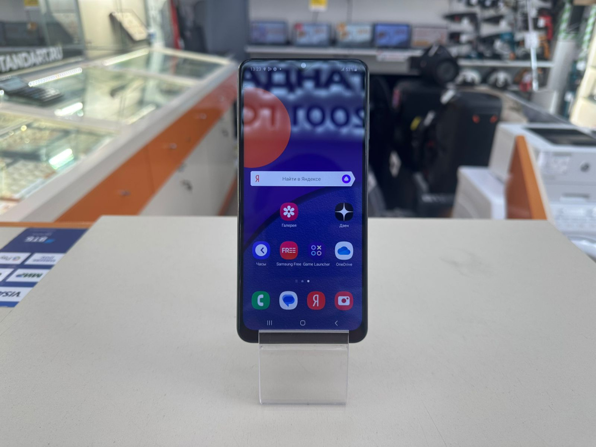 Смартфон Samsung Galaxy M12 4/64