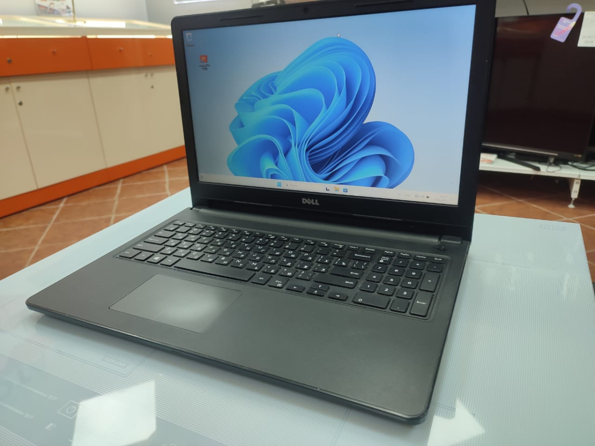 Ноутбук DELL Inspiron 15; Pentium N5000, Intel UHD Graphics 605, 4 Гб, Нет, 500 Гб