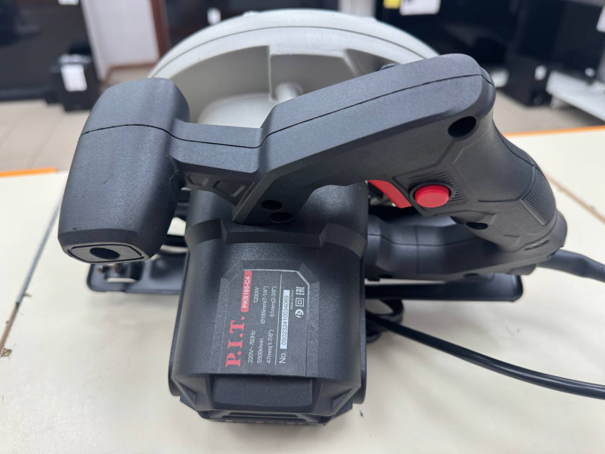 Дисковая пила P.I.T. PKS185-C4