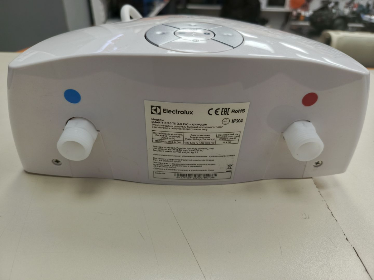 Водонагреватель Electrolux Smartfix 2.0