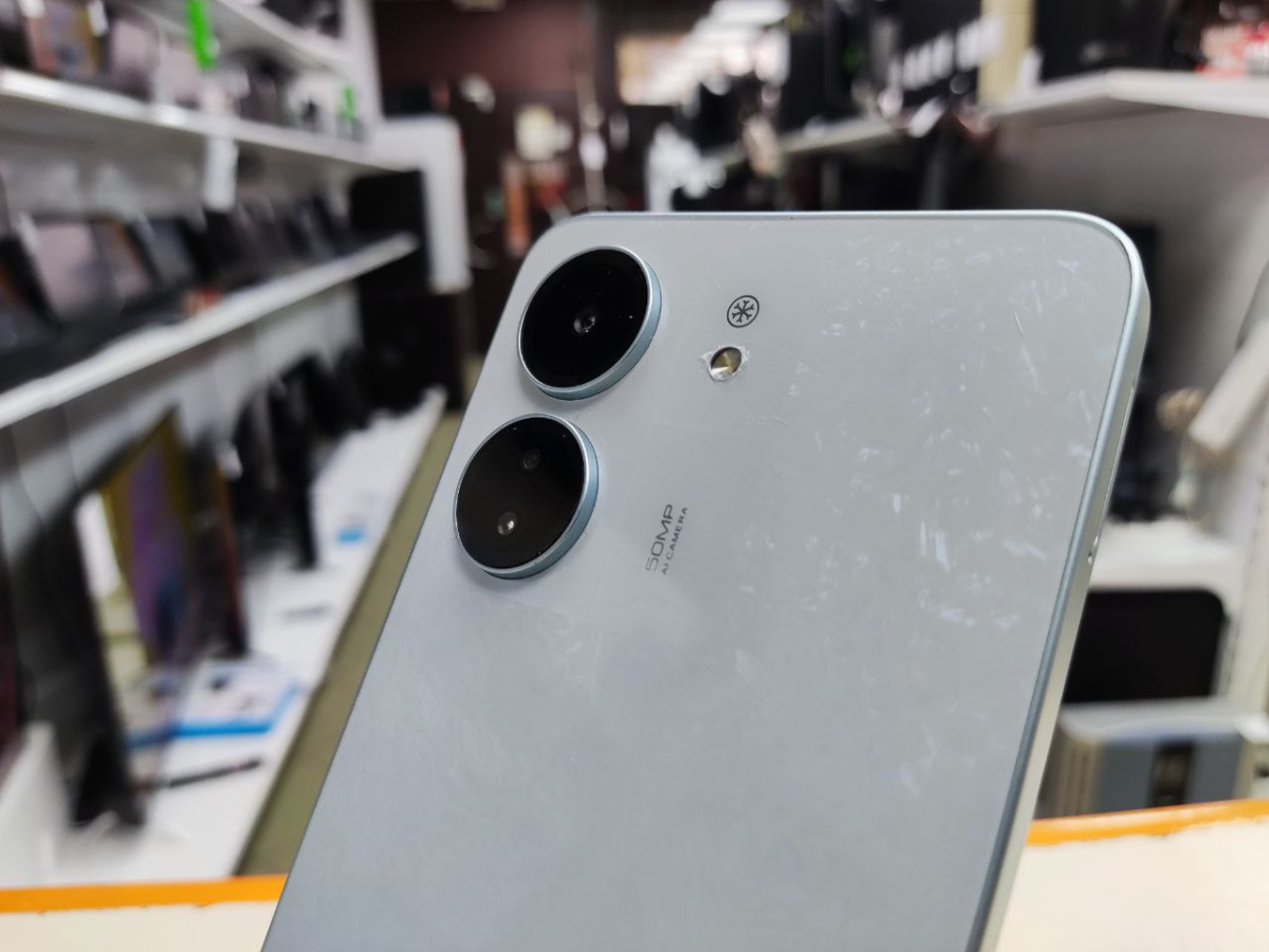 Смартфон Xiaomi Redmi 13C 8/256