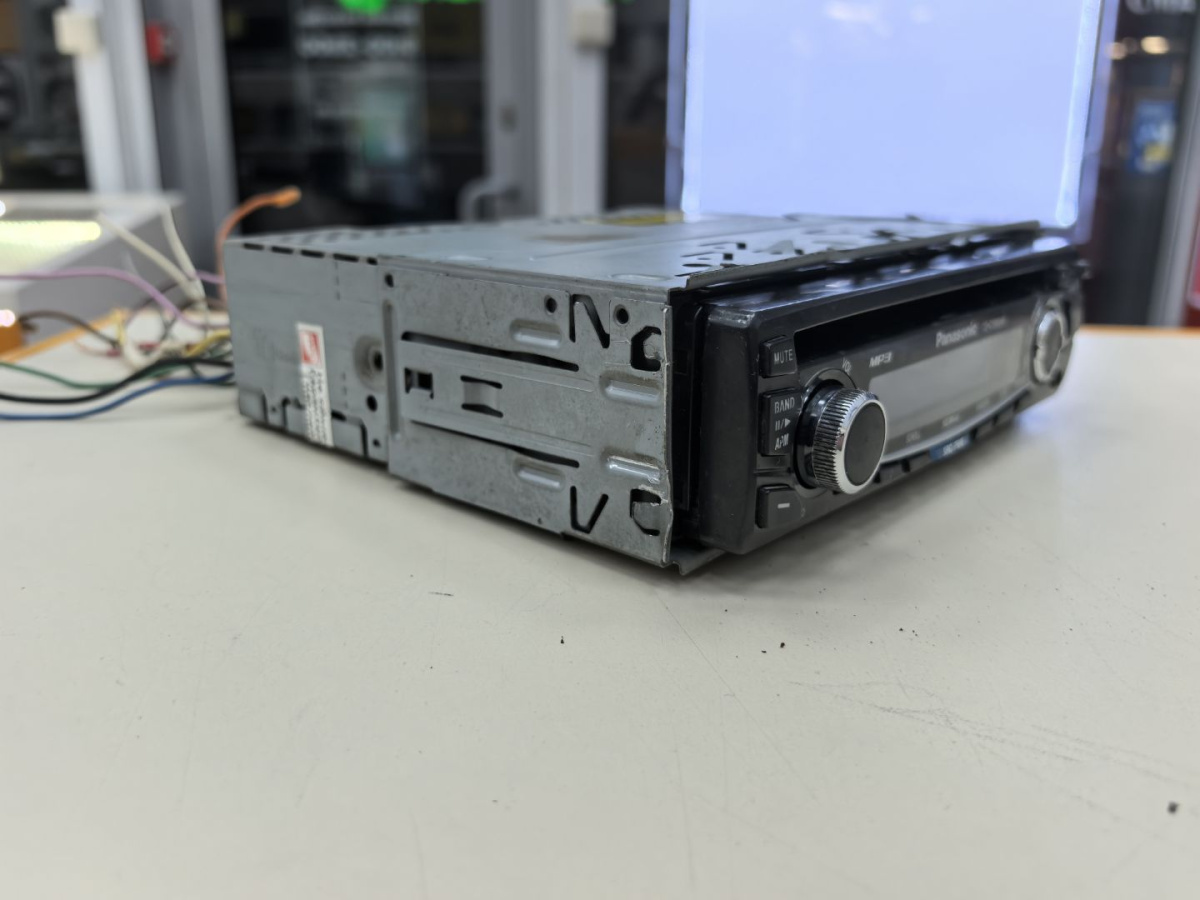 Автомагнитола Panasonic CQ-C1303W