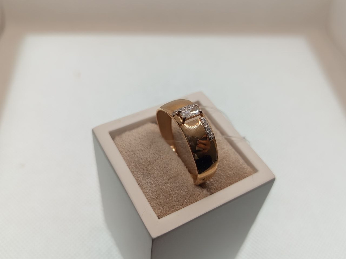 КОЛЬЦО С КАМНЯМИ (Au 585)