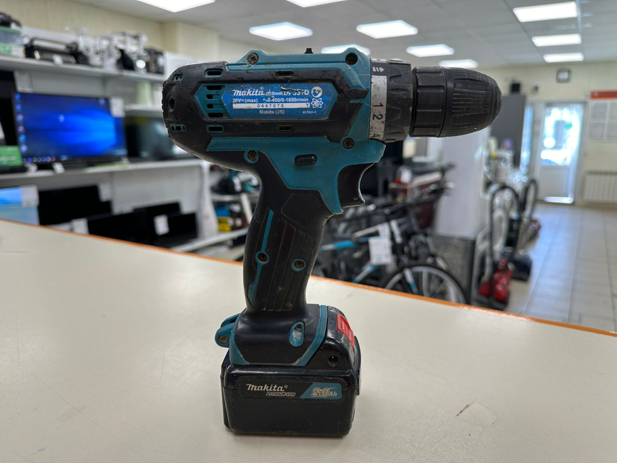 Шуруповерт Makita DF347D