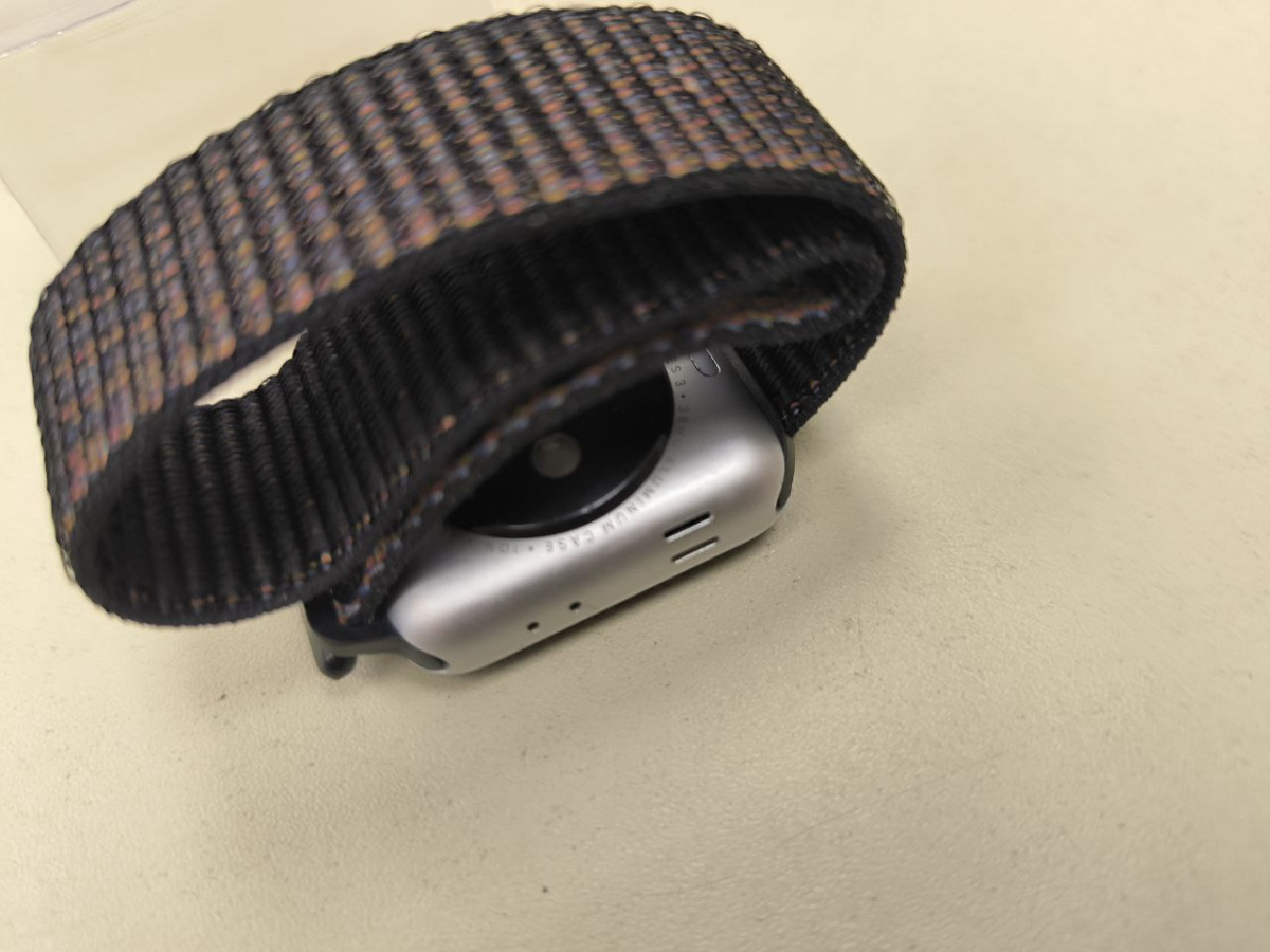 Смарт-часы Apple Watch Series 3 38 мм