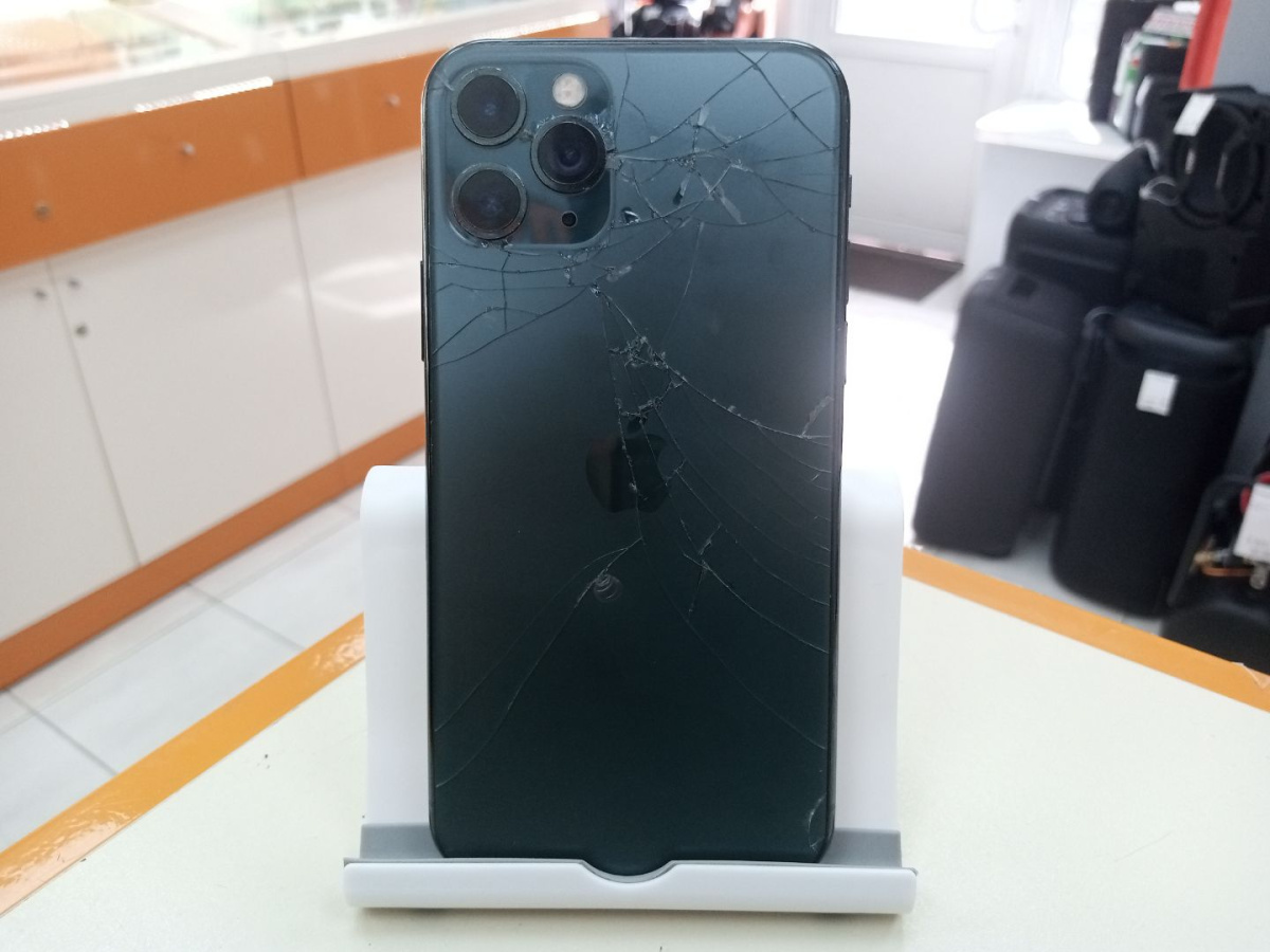 Смартфон Apple iPhone 11 Pro 64Gb