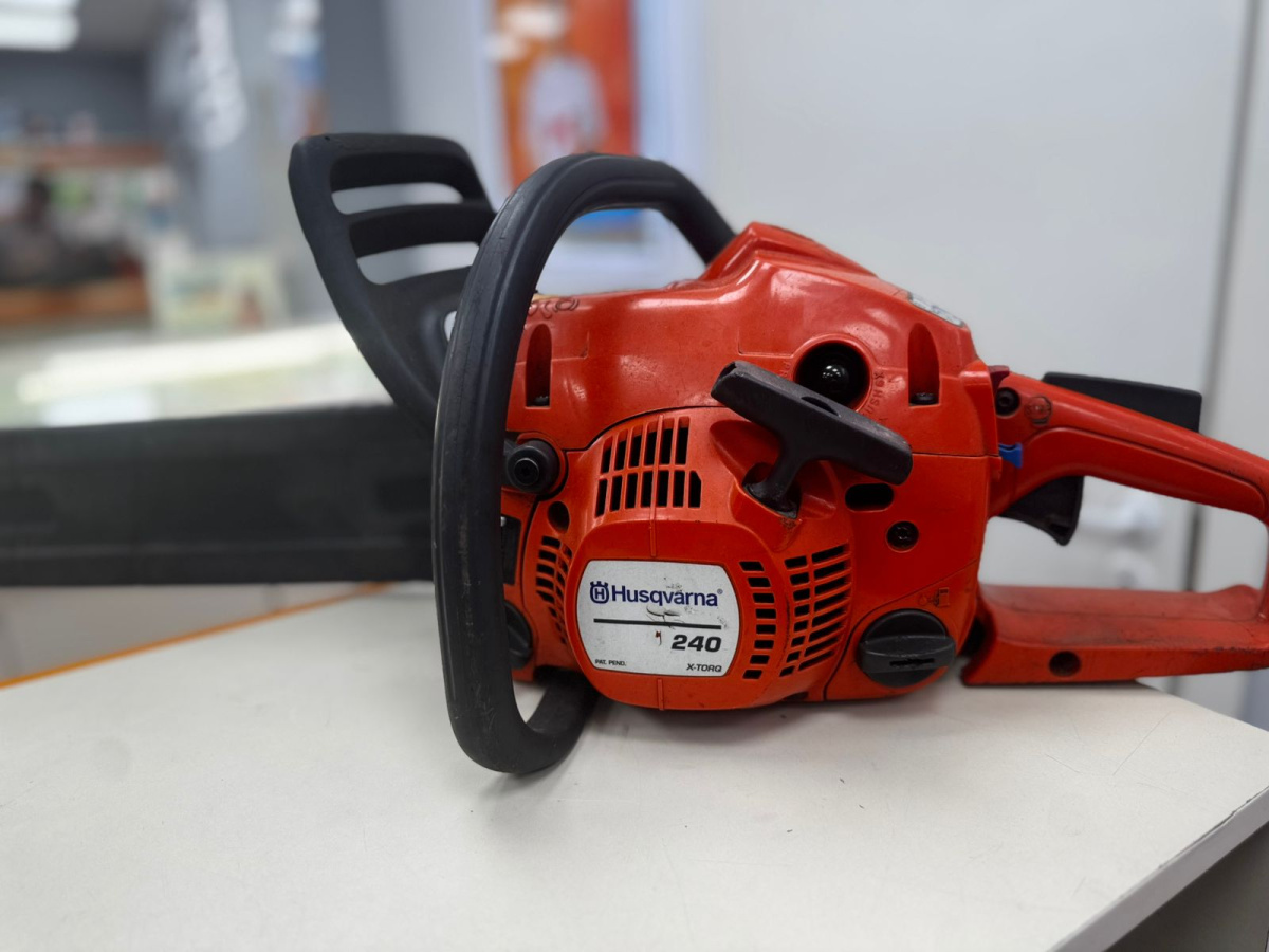 Бензопила Husqvarna 240