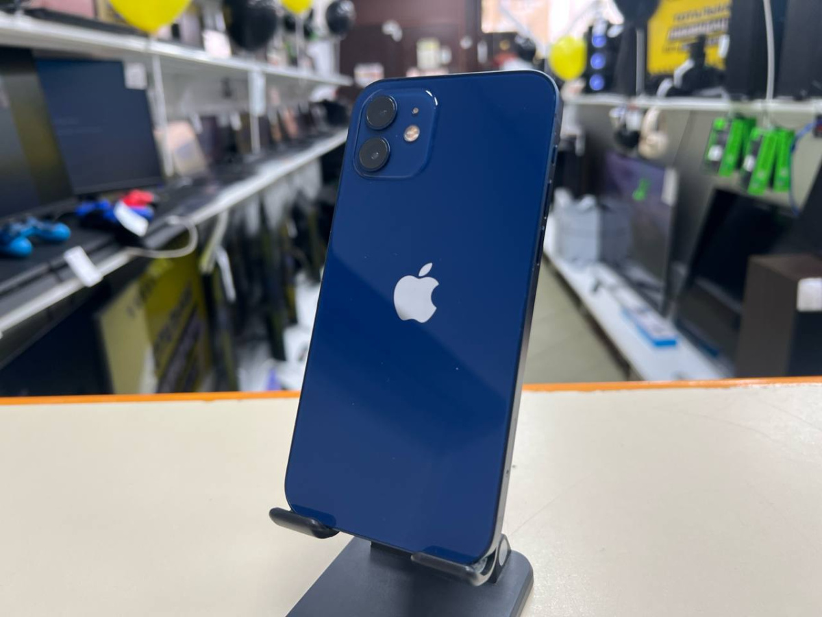 Смартфон Apple iPhone 12 128Gb