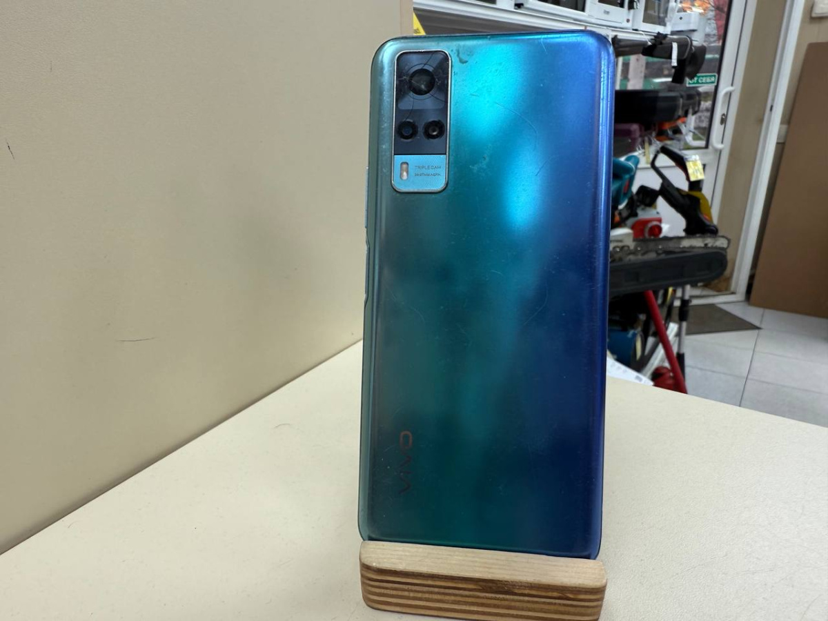 Смартфон Vivo Y31 4/128