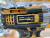 Шуруповерт Dewalt DF 0300