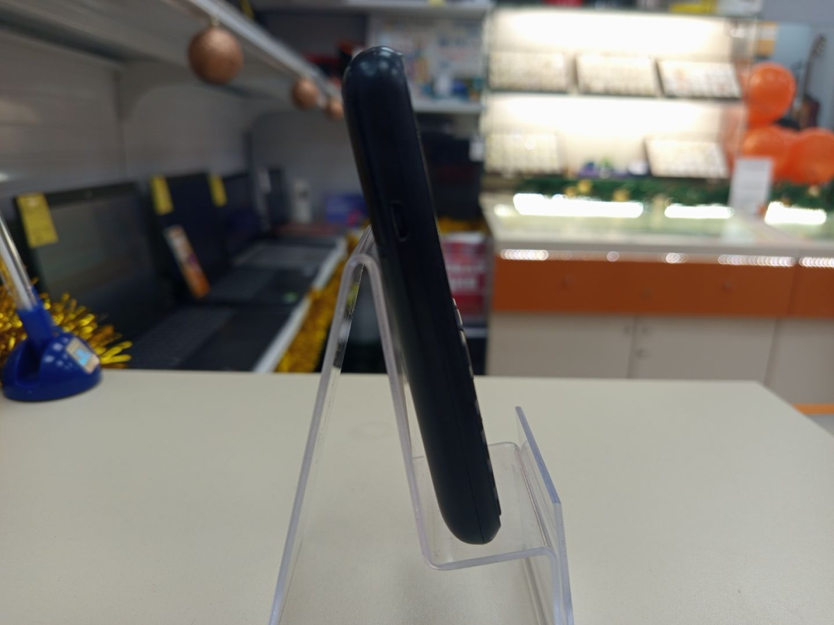 Мобильный телефон Alcatel 1066D