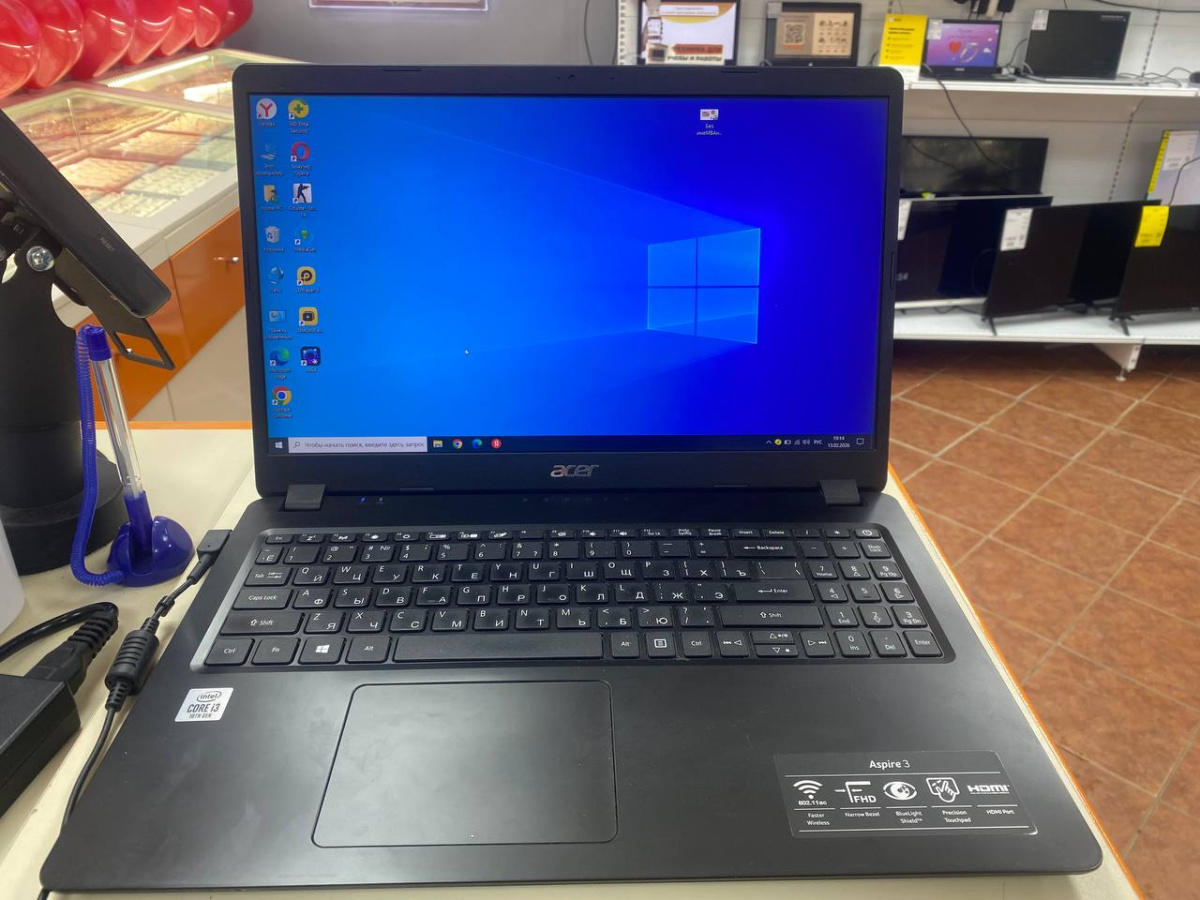 Ноутбук Acer; Core i3-1005G1, Iris(R) Xe Graphics, 8 Гб, 240 Гб, Нет