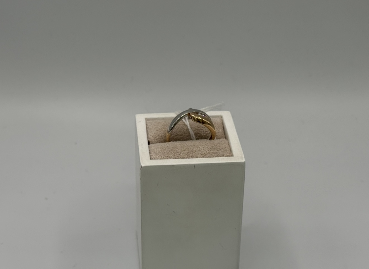 КОЛКМИ585 КОЛЬЦО С КАМНЯМИ (Au 585)