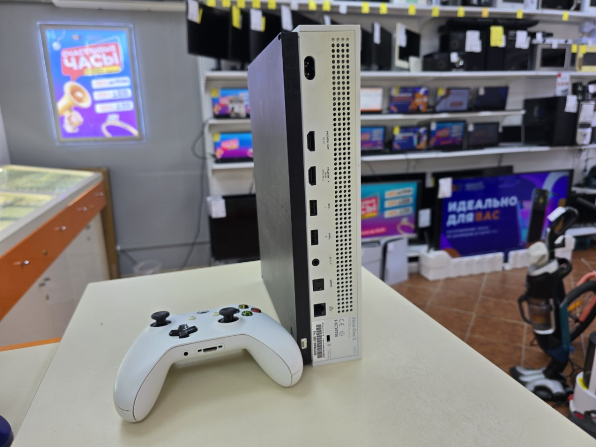 Игровая приставка Xbox One S 1TB