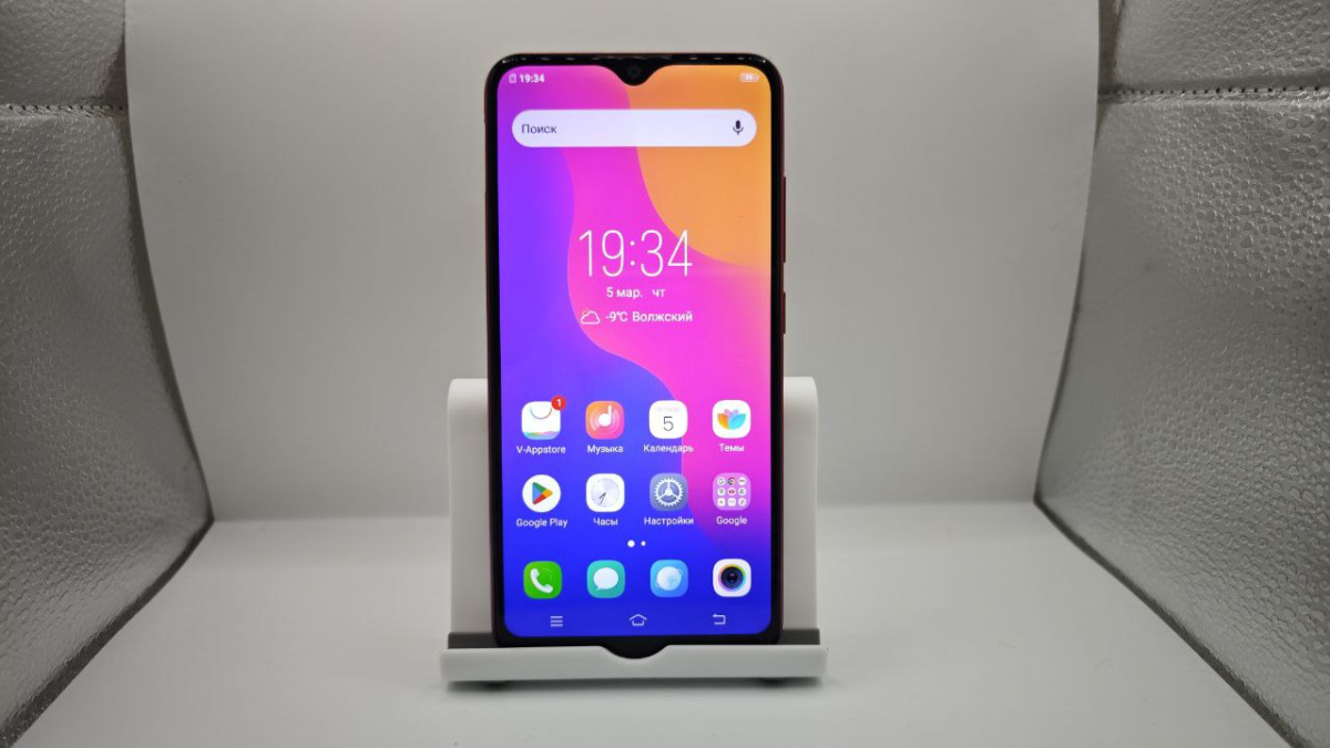 Смартфон Vivo 1820