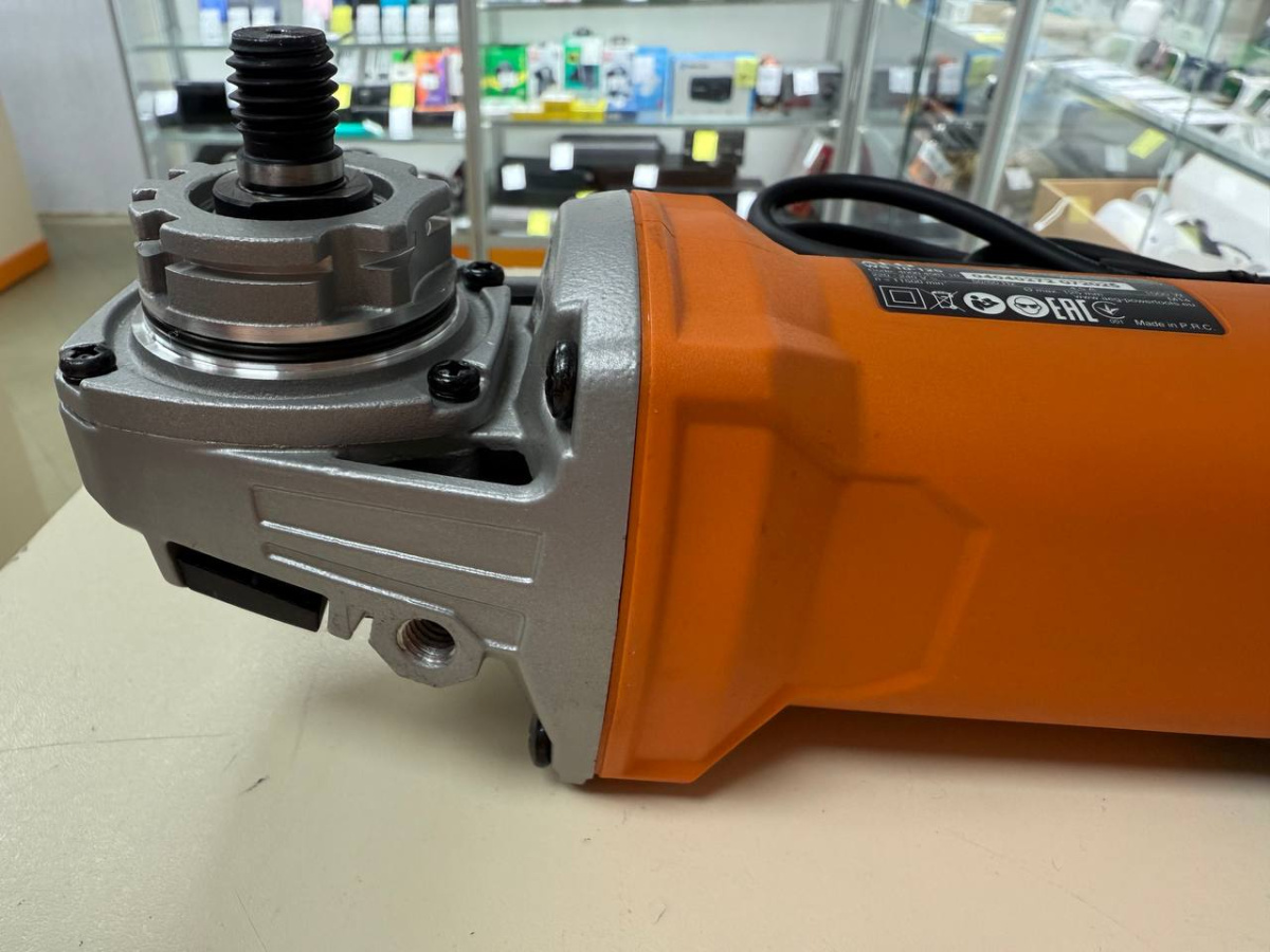 Угловая шлифмашина AEG WS 10-125