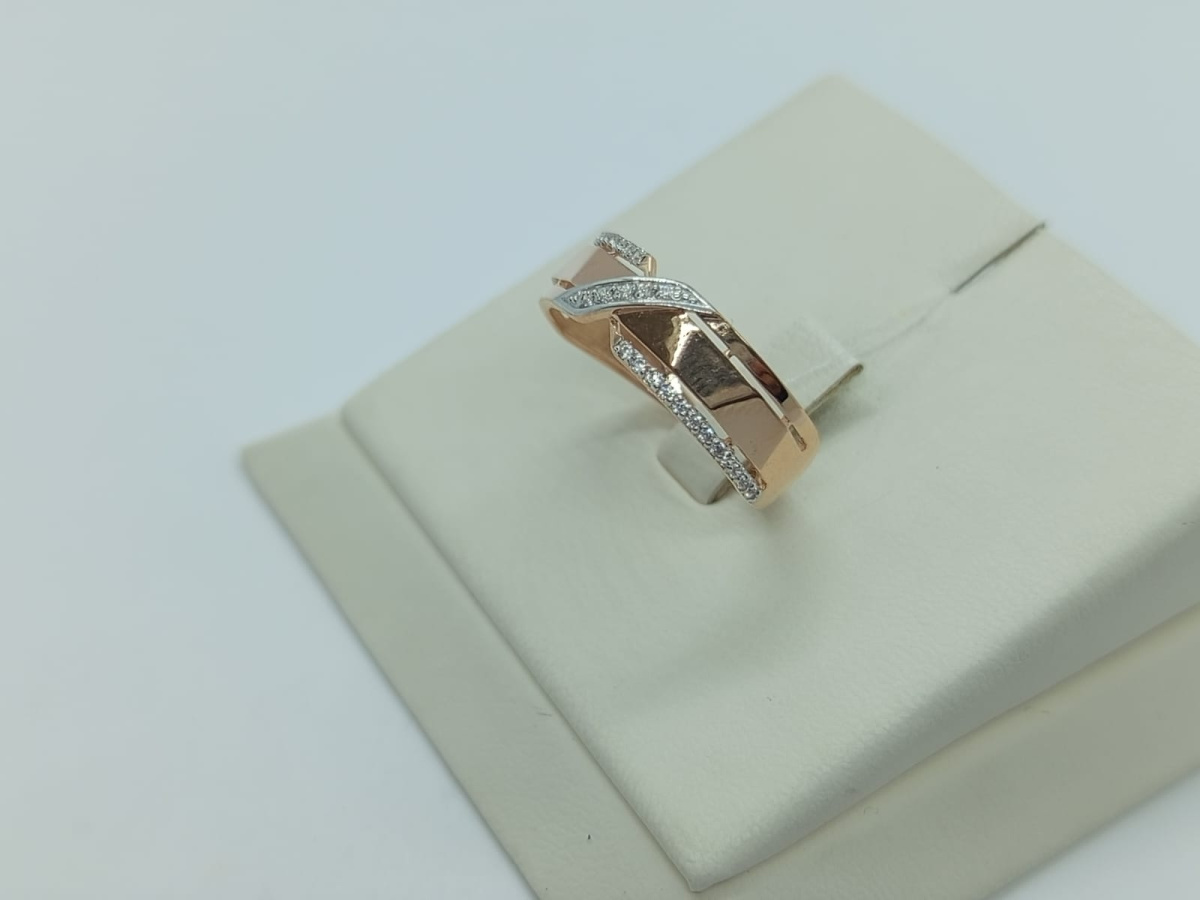 КОЛЬЦО С КАМНЯМИ (Au 585)