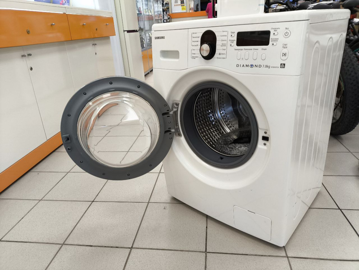 Стиральная машина Samsung wf8692