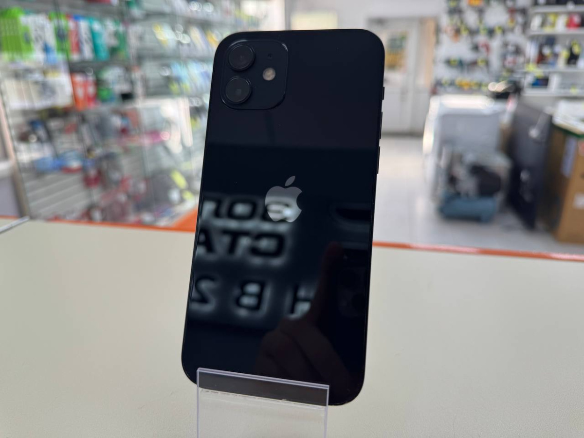 Смартфон Apple iPhone 12 128Gb