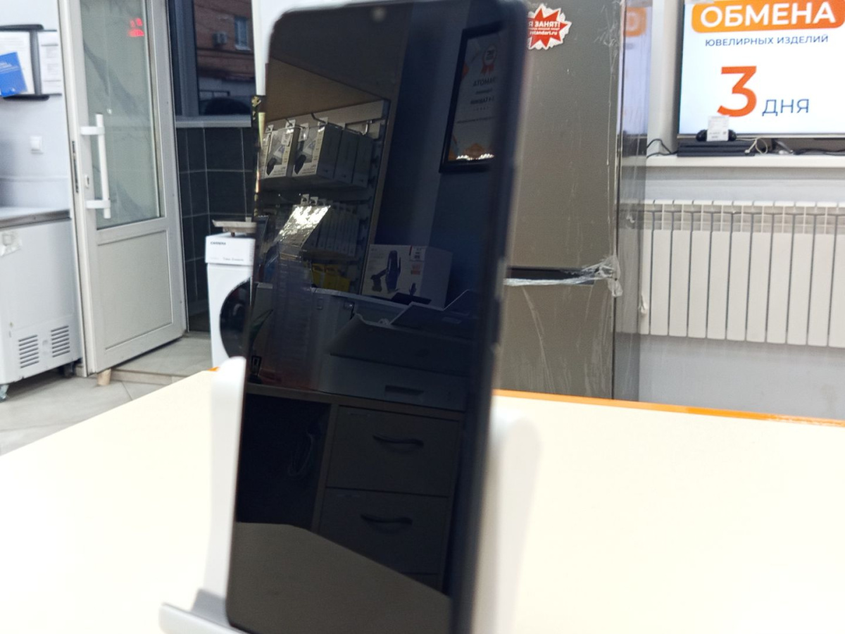 Смартфон Realme C21Y 4/64