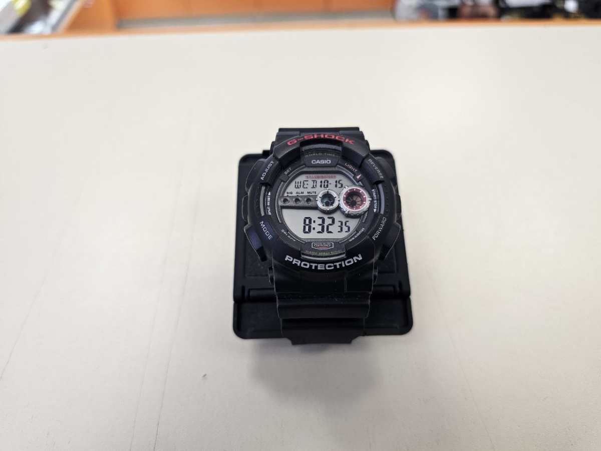 Часы наручные Casio G-SHOCK GD-100