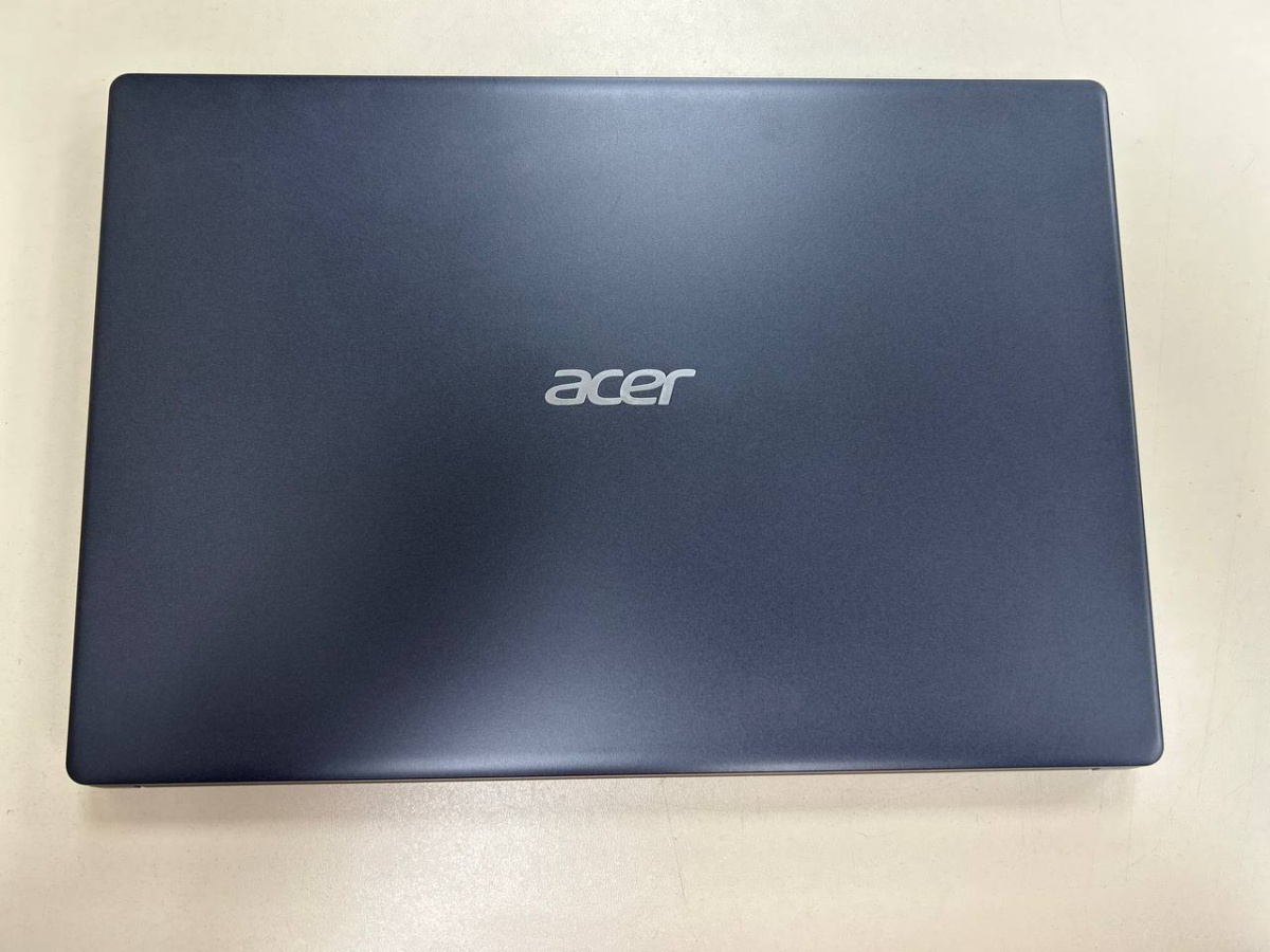 Ноутбук Acer; Ryzen 5 3500U, Radeon Vega 8, 12 Гб, 120 Гб, Нет