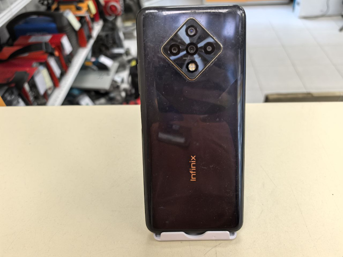 Смартфон Infinix Zero 8 8/128