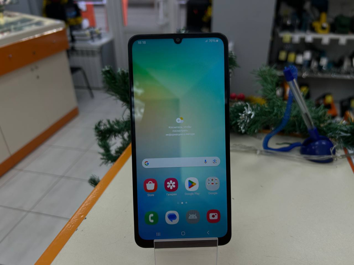 Смартфон Samsung Galaxy A06 4/128