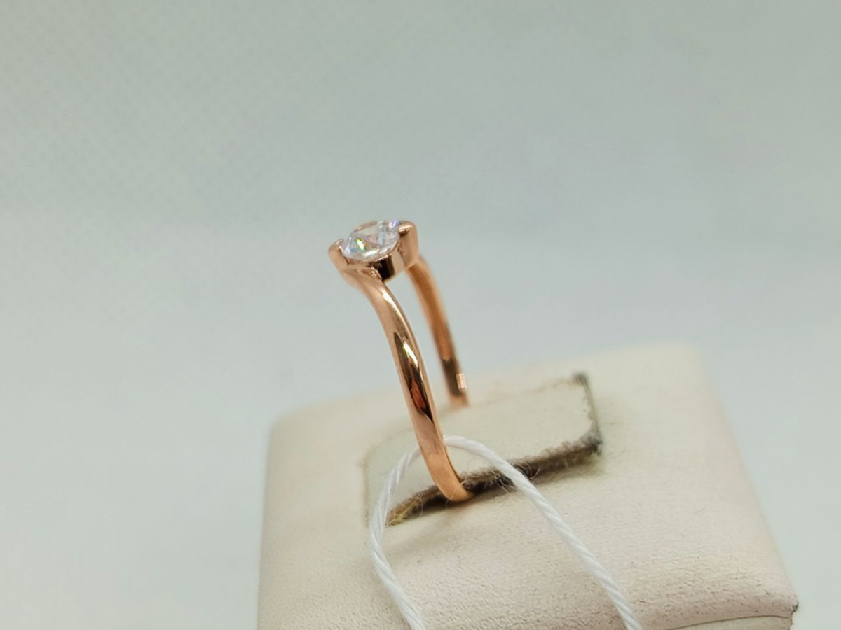 КОЛКМ585 КОЛЬЦО С КАМНЕМ (Au 585)