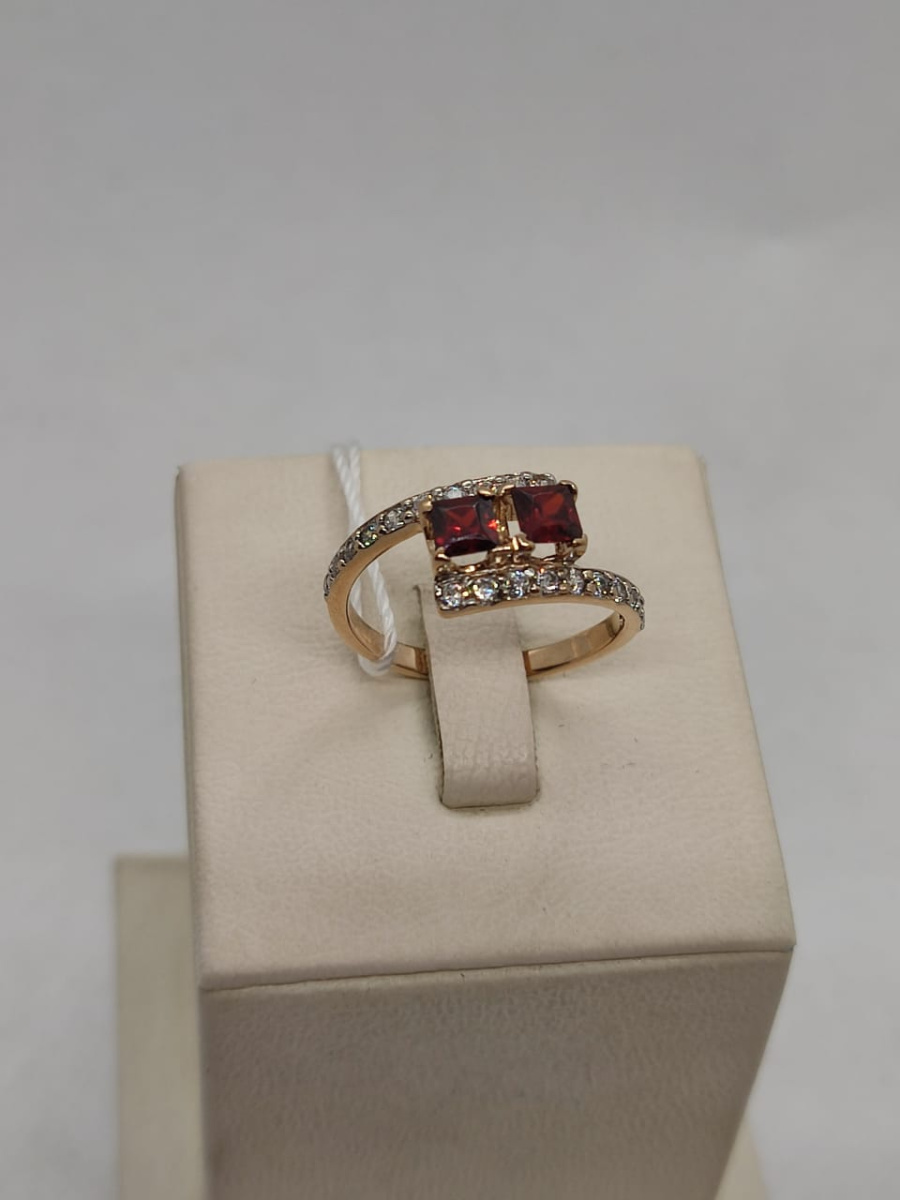 КОЛЬЦО С КАМНЯМИ (Au 585)