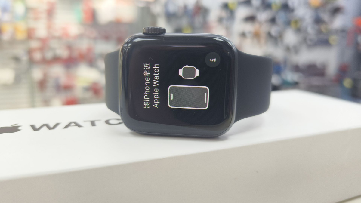 Смарт-часы Apple Watch SE 40mm