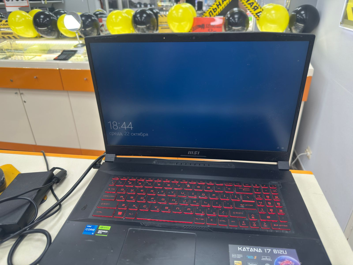 Ноутбук MSI Katana 17 B12U; Core I5-12450H, GeForce RTX 2050, 16 Гб, 256 Гб, Нет