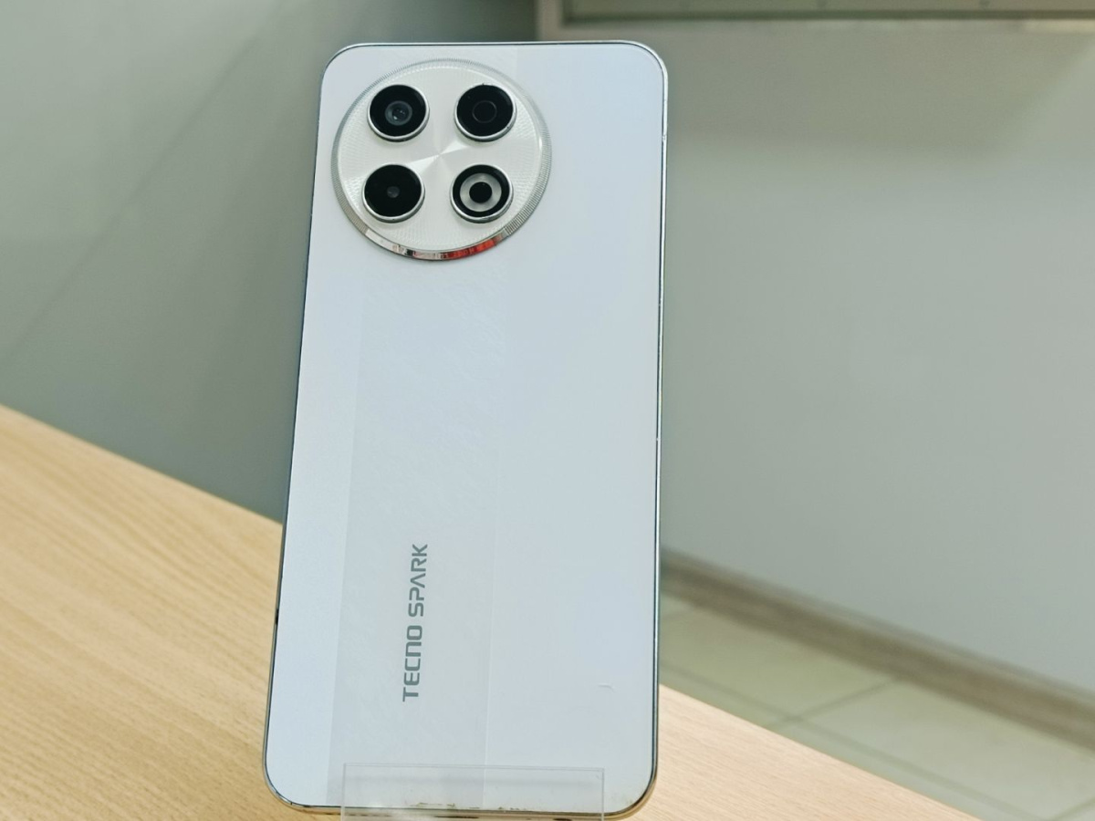 Смартфон Tecno SPARK 30 PRO 8/256
