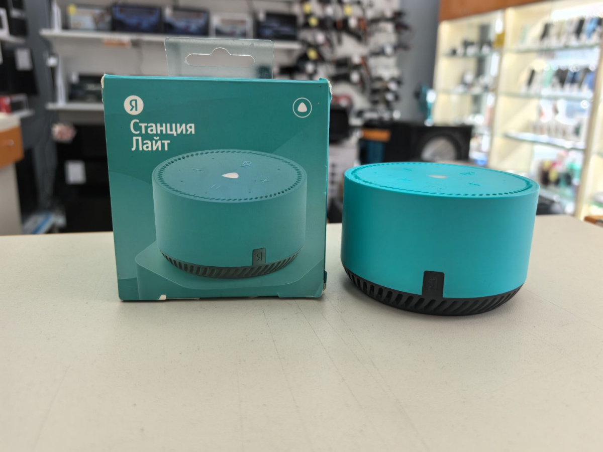 Умная колонка Яндекс Лайт