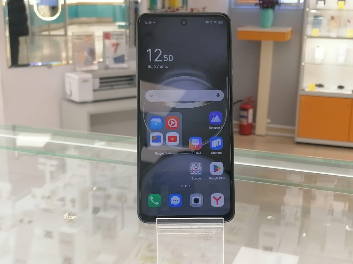 Смартфон Tecno SPARK 30 8/128