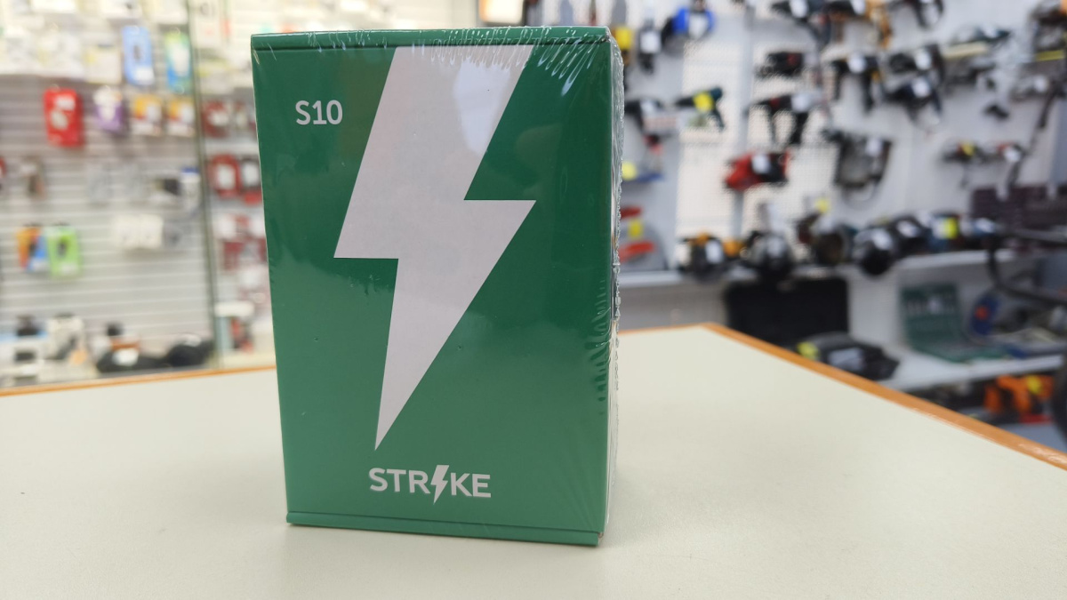 Мобильный телефон Strike S10