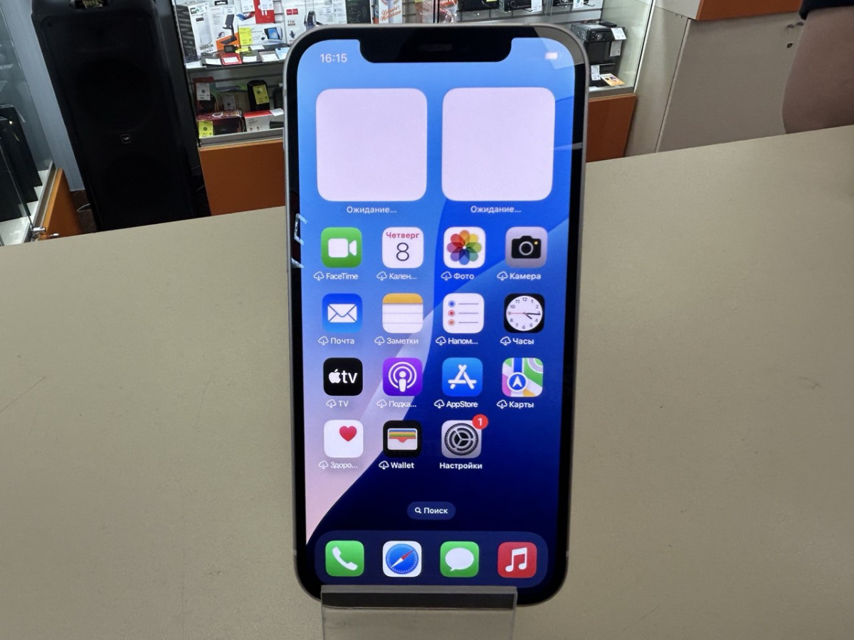 Смартфон Apple iPhone 12 128Gb