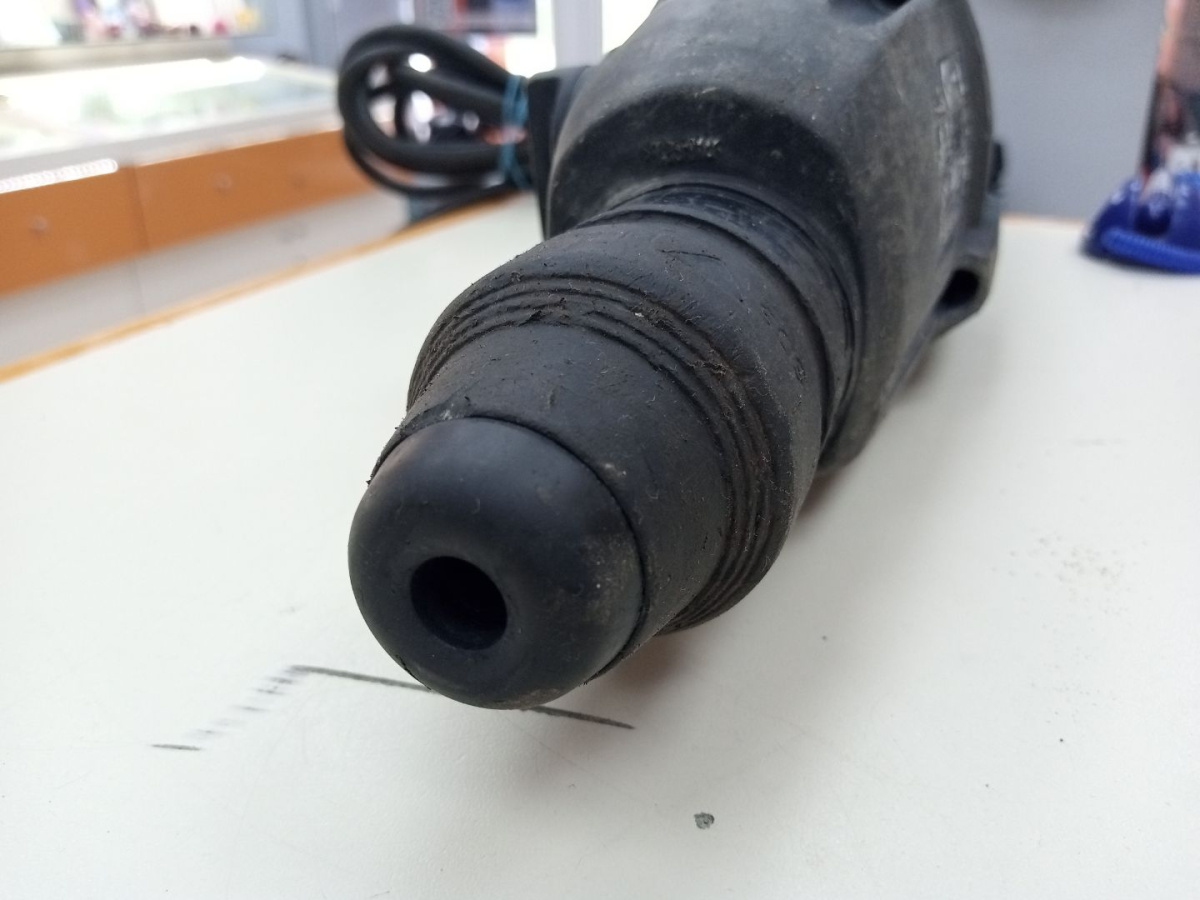 Перфоратор Bosch GBH 240