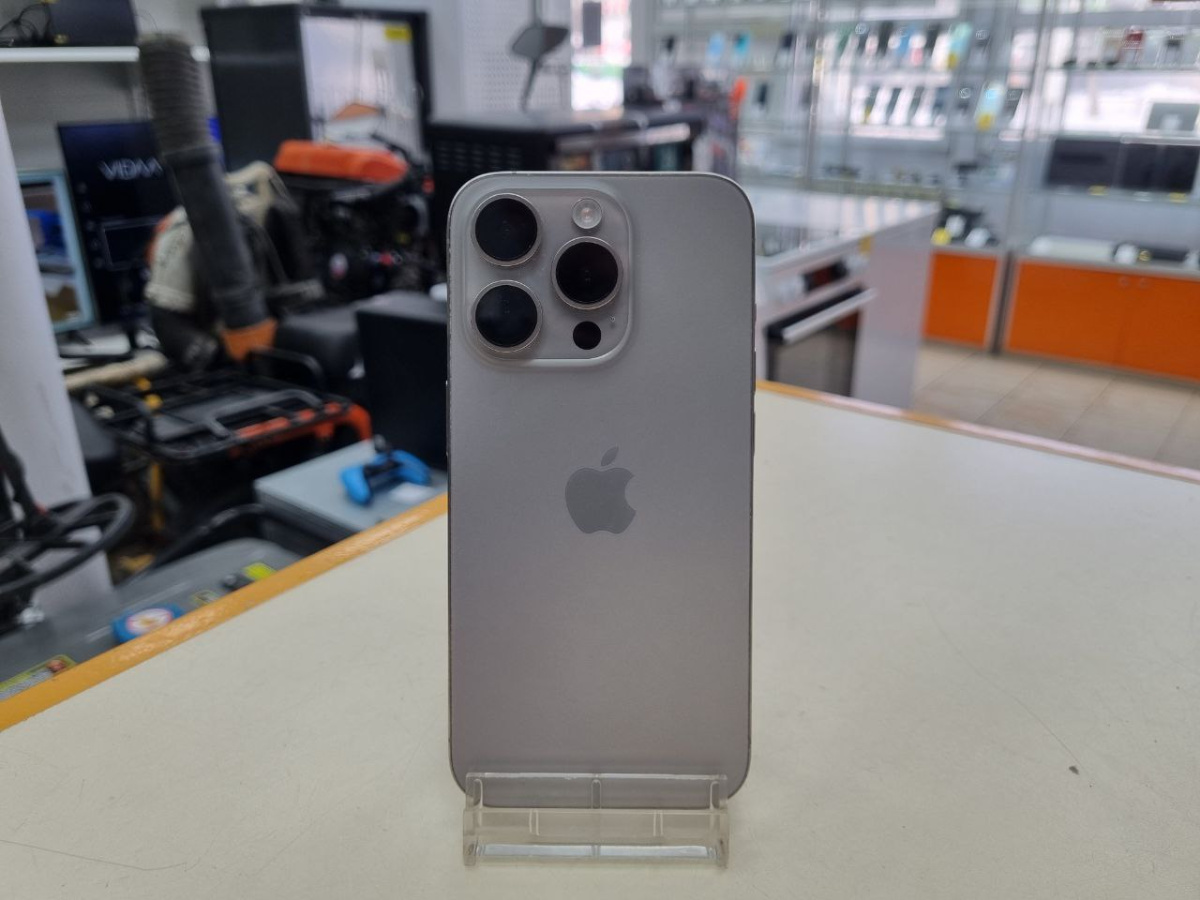 Смартфон Apple Iphone 15 Pro 128Gb